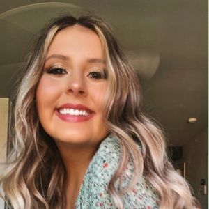 Meet your Posher, Bree